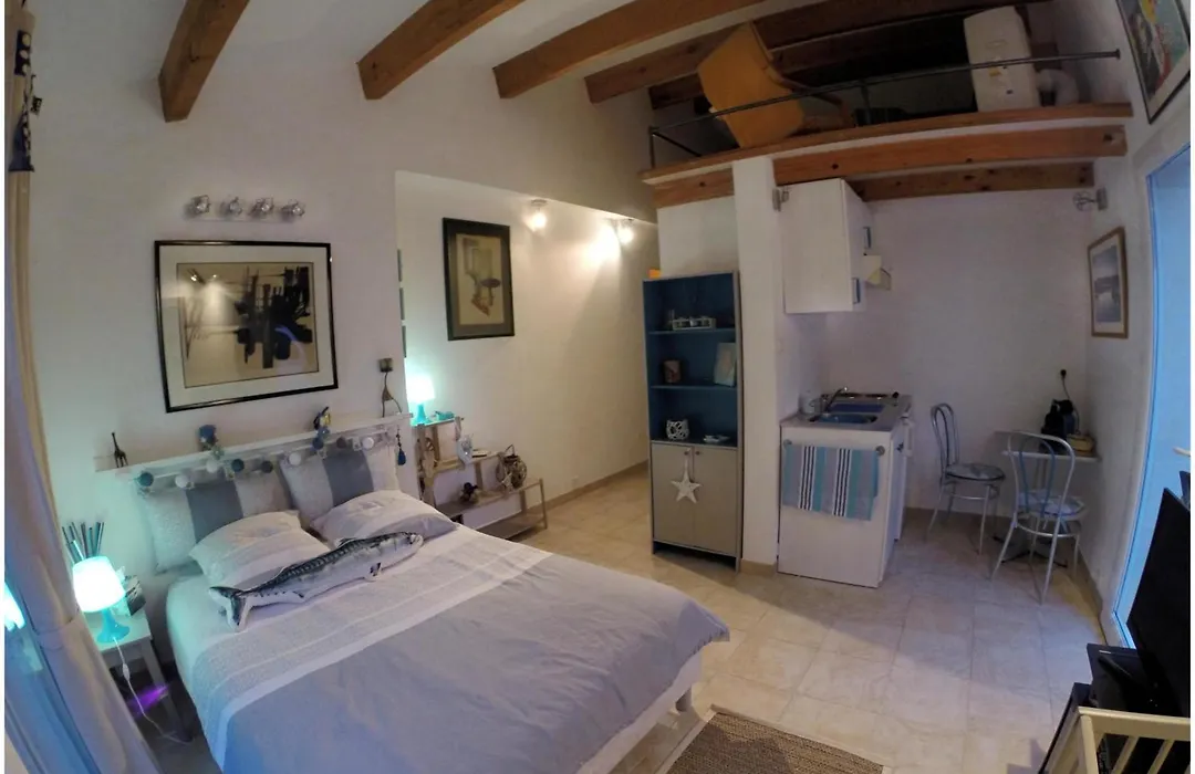 Chambrestudio Bord De Mer, Piscine-1
